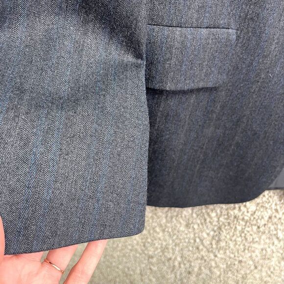 Christian Dior Blazer Men’s 42 Gray and Blue Herringbone Patterned Suit Jacket - Picture 2 of 11